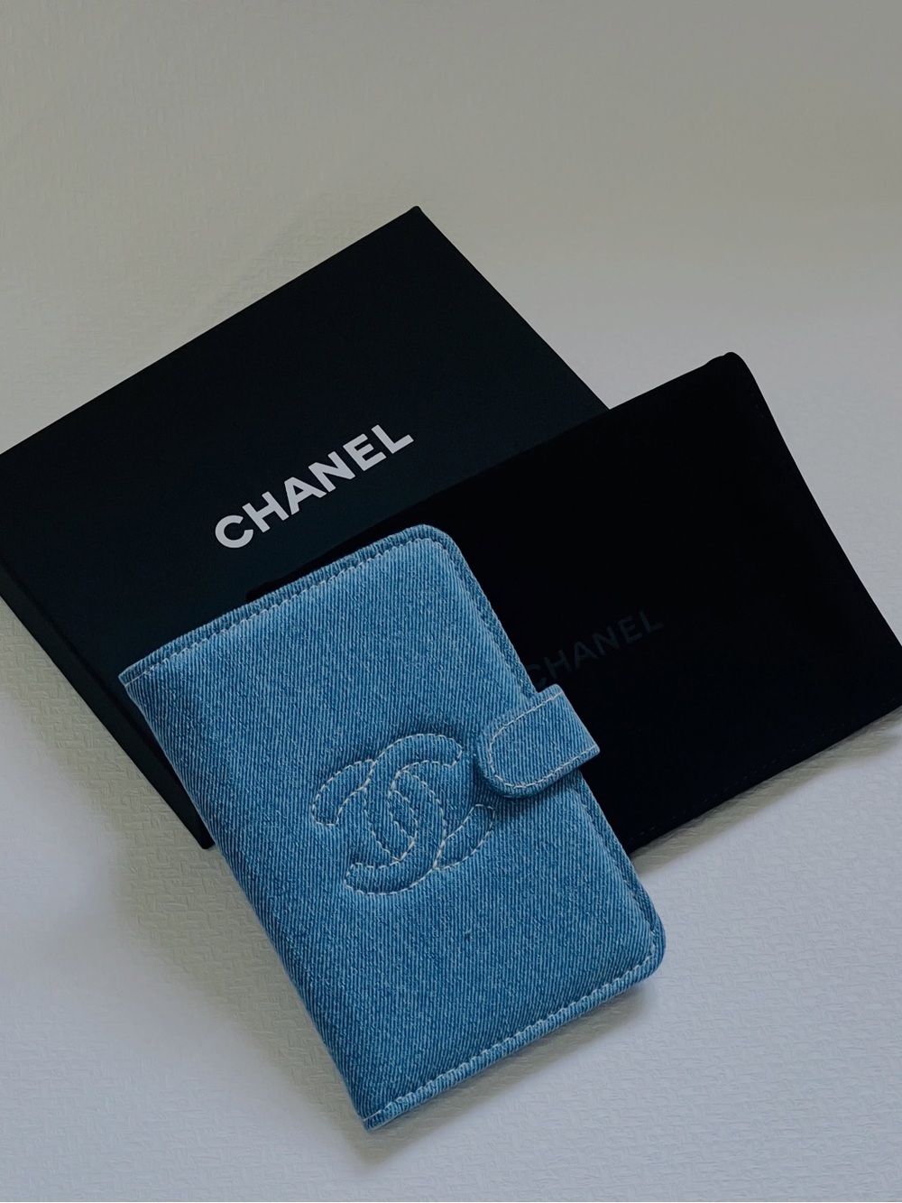 New in Box Chanel GWP CC Logo Blue Denim Passport Holder Travel Wallet
